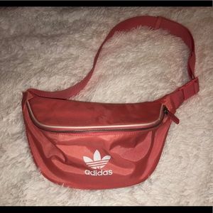 Adidas Originals waist bag/ chest bag/ crossbody